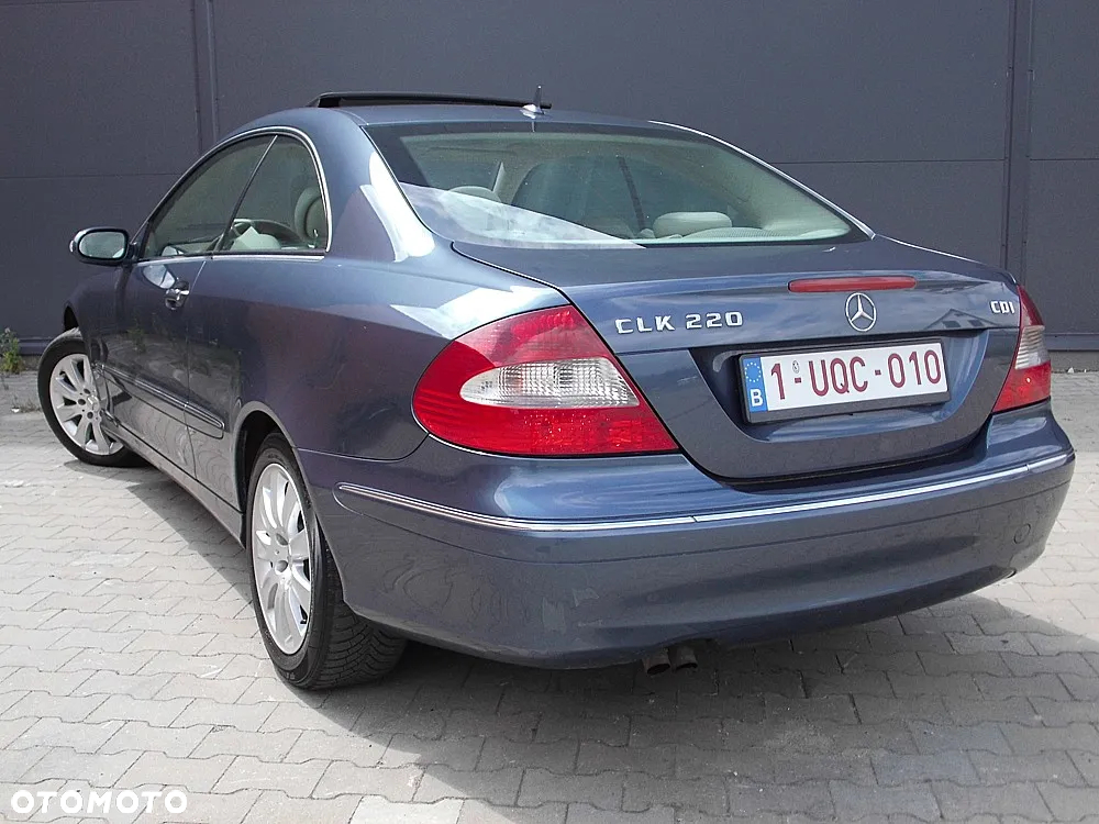 Mercedes-Benz CLK Coupe 220 CDI Automatik Elegance - 15