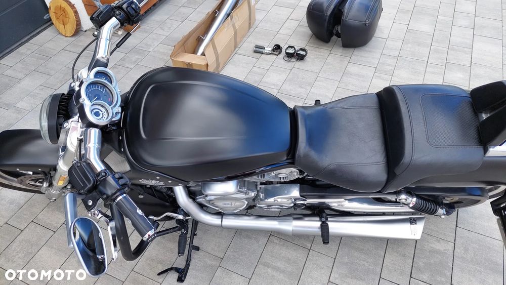 Harley-Davidson V-Rod Muscle - 11