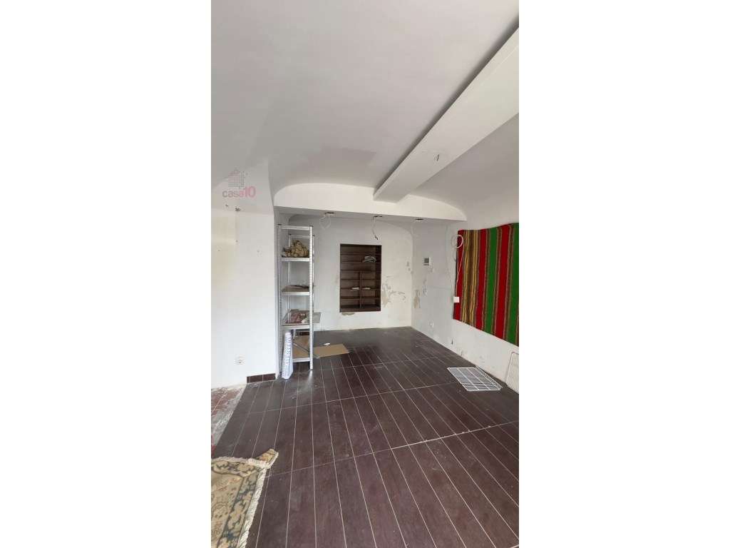 Loja para Arrendamento no Centro Histórico de Évora - Grande imagem: 5/7