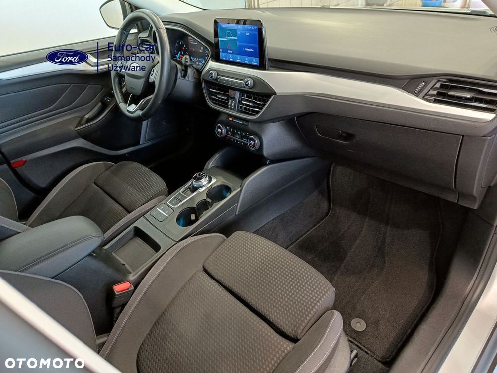 Ford Focus 2.0 EcoBlue STart-Stopp-System TITANIUM - 14