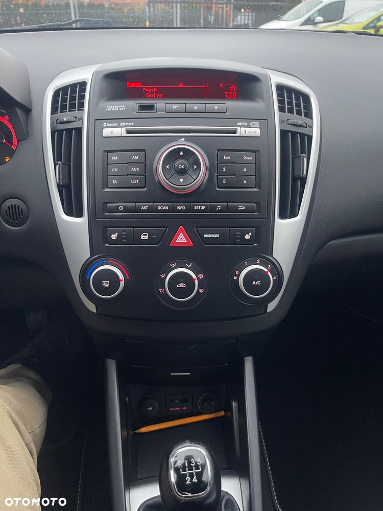 Kia Ceed 1.4 CVVT LX Basis - 15