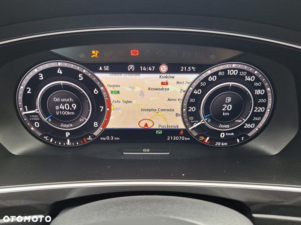 Volkswagen Tiguan - 26