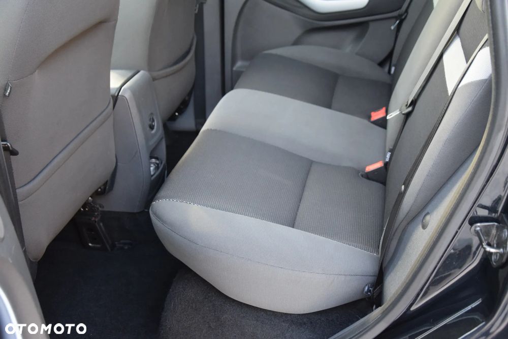 Ford Kuga 2.0 TDCi Trend - 19