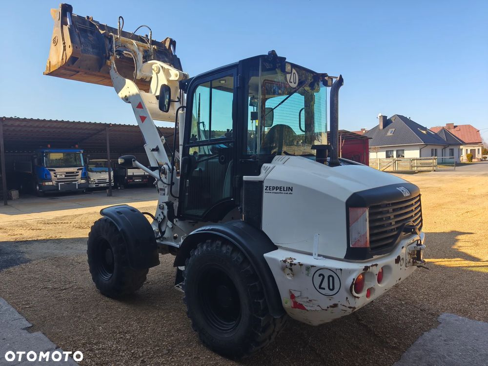 Caterpillar 908 - CAT 906 - 12