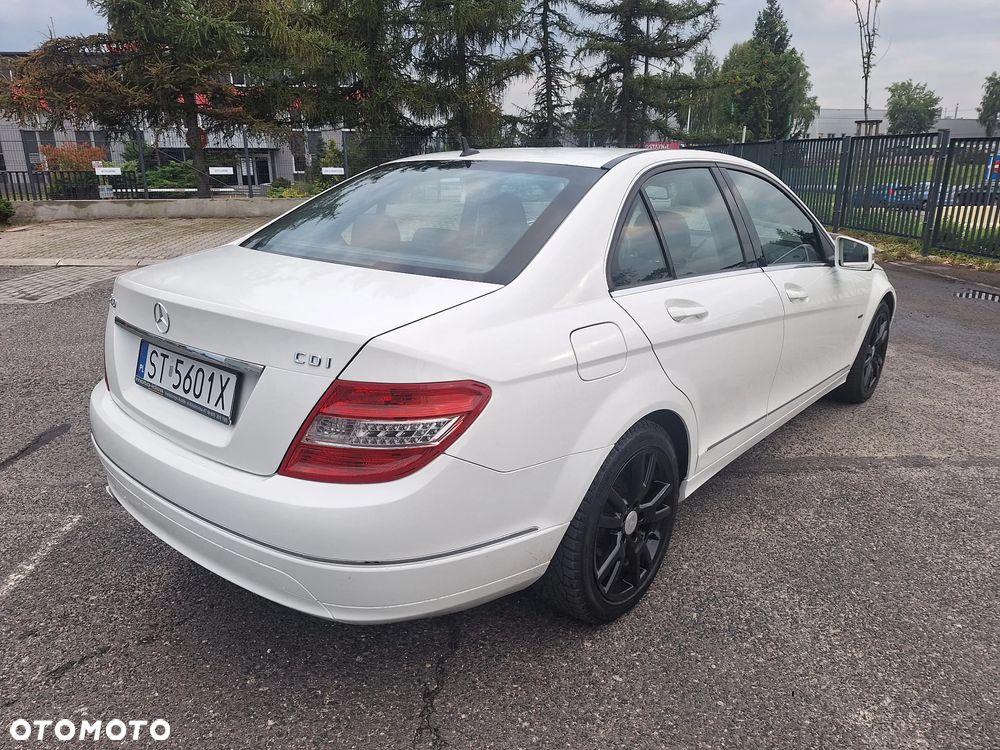 Mercedes-Benz Klasa C 250 (BlueTEC) d 7G-TRONIC - 12