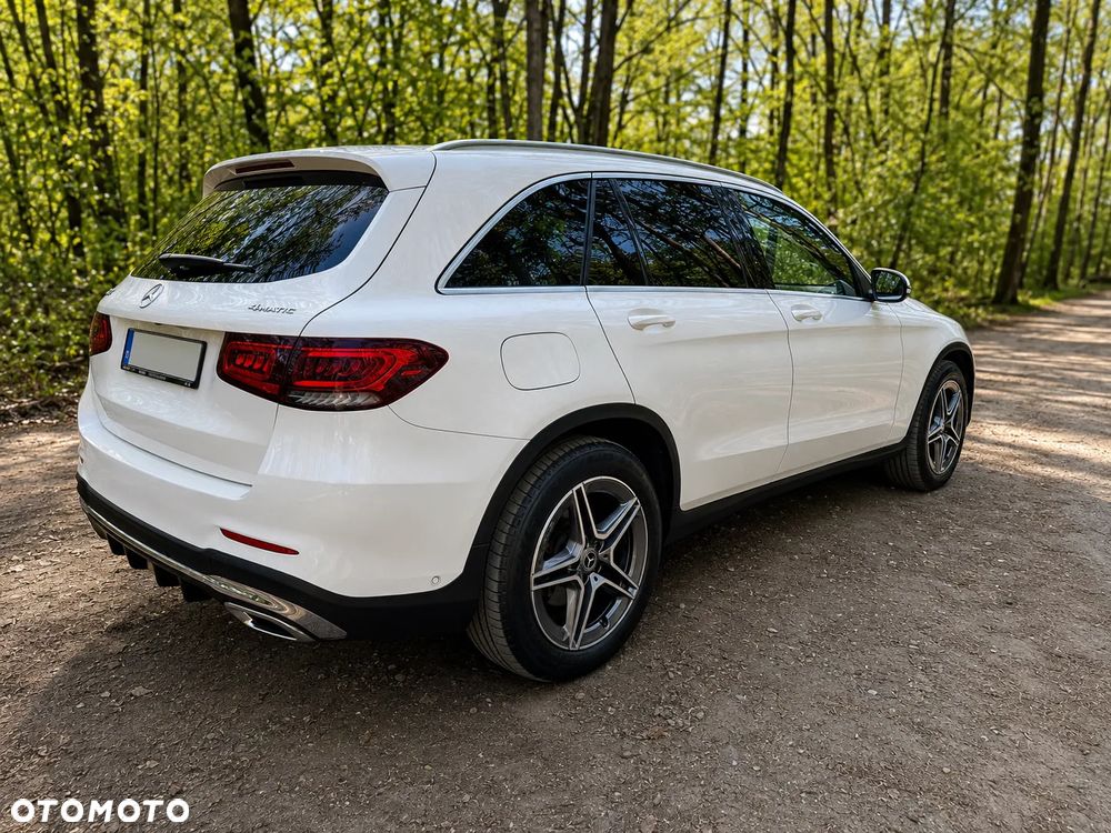 Mercedes-Benz GLC 220 d 4-Matic - 3