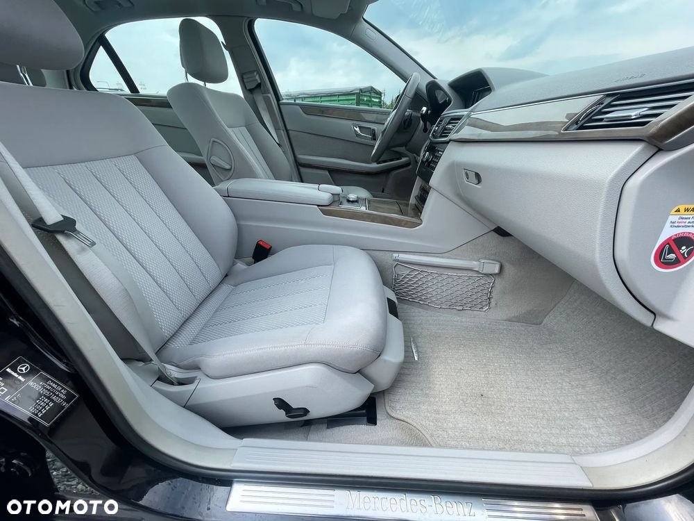 Mercedes-Benz Klasa E 350 CGI 7G-TRONIC Elegance - 10