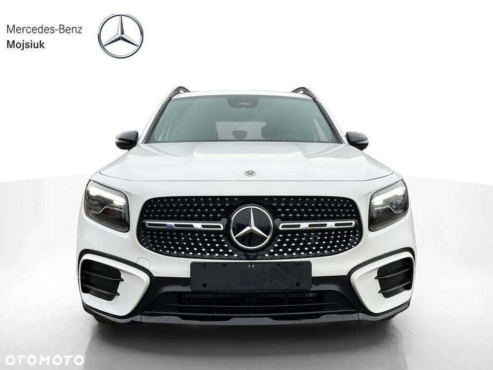 Mercedes-Benz GLB - 2