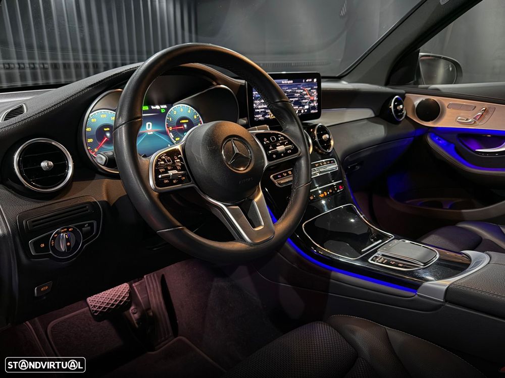 Mercedes-Benz GLC 300 e 4Matic 9G-TRONIC Avantgarde Advanced - 14