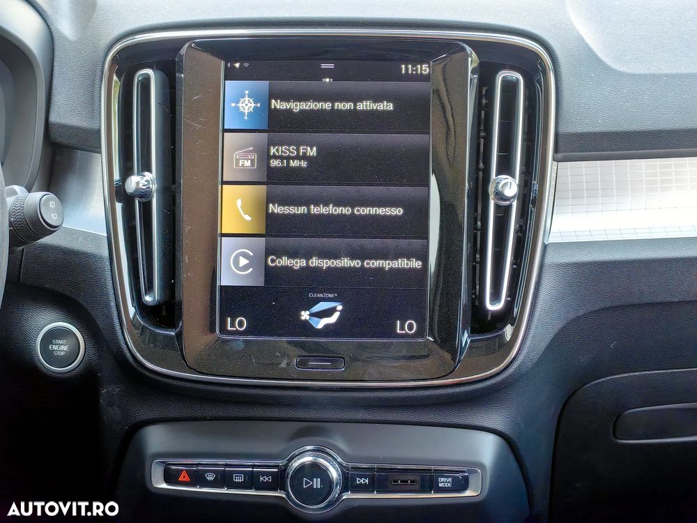 Volvo XC 40 T2 AT8 Momentum - 8