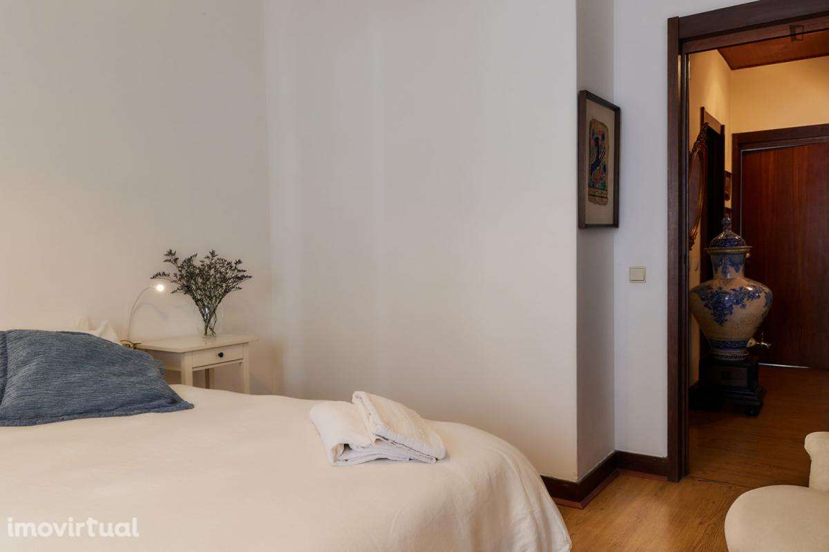 Quarto - localizado em Algés Lisbon - Grande imagem: 3/35