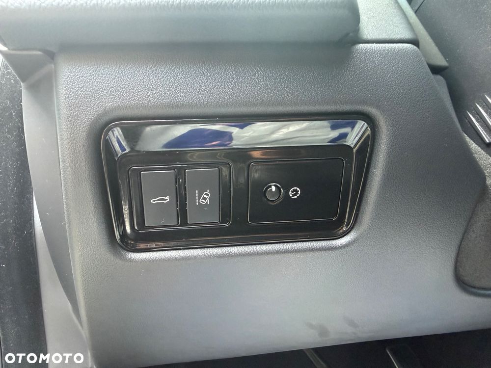 Jaguar XF 30t AWD 300 Sport - 17
