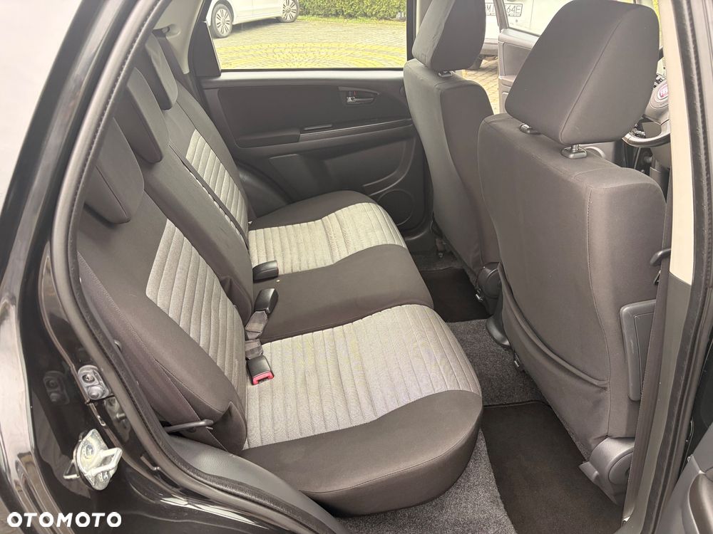 Fiat Sedici 1.6 16V 4x4 Luxury - 8