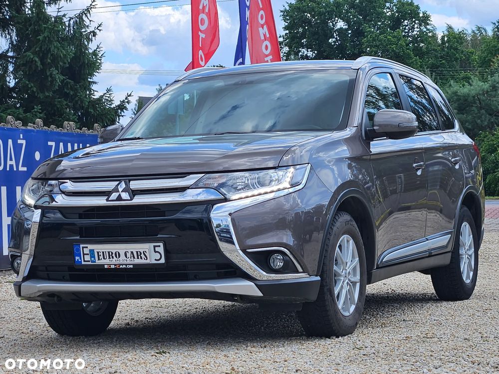 Mitsubishi Outlander 2.0 City Style 2WD - 16