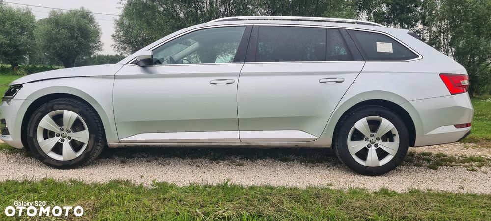 Skoda Superb 2.0 TDI Active DSG - 5