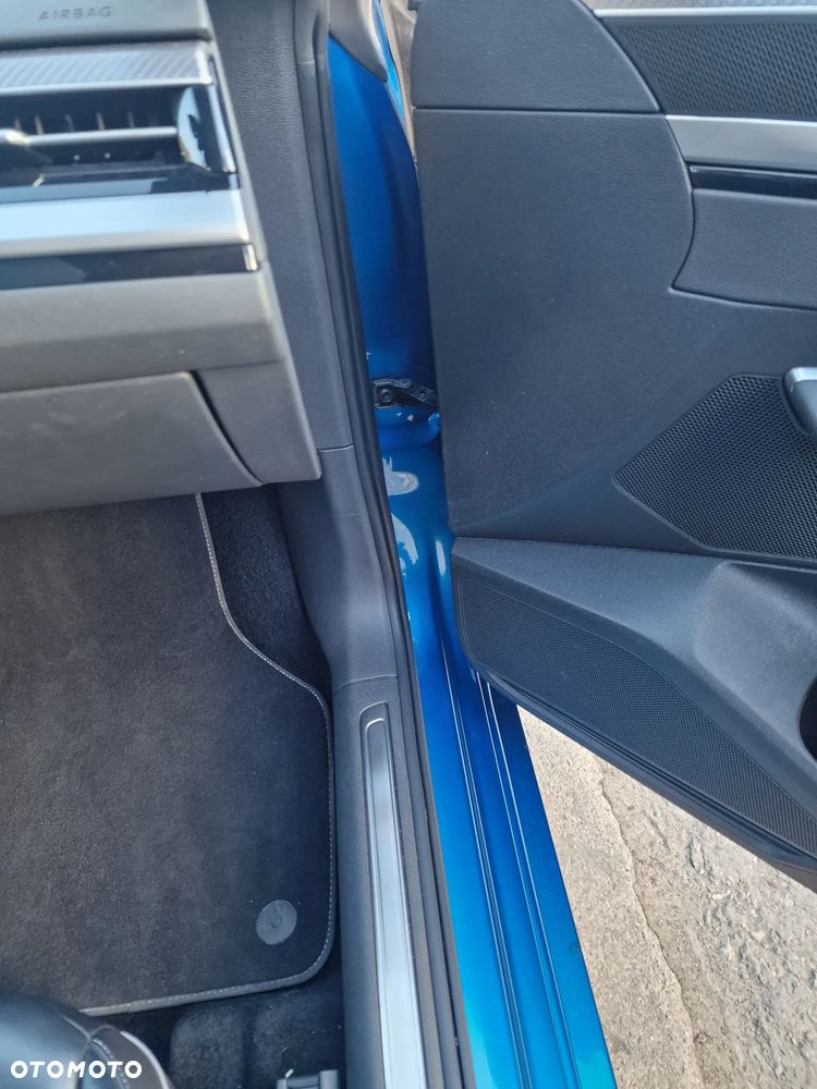 Volkswagen Arteon 2.0 TDI R-Line DSG - 35
