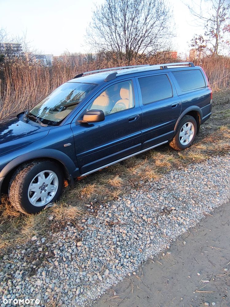 Volvo XC 70 - 4