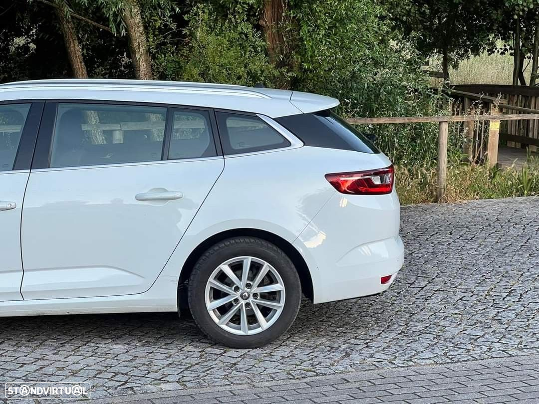 Renault Mégane Sport Tourer 1.5 dCi Limited EDC - 5