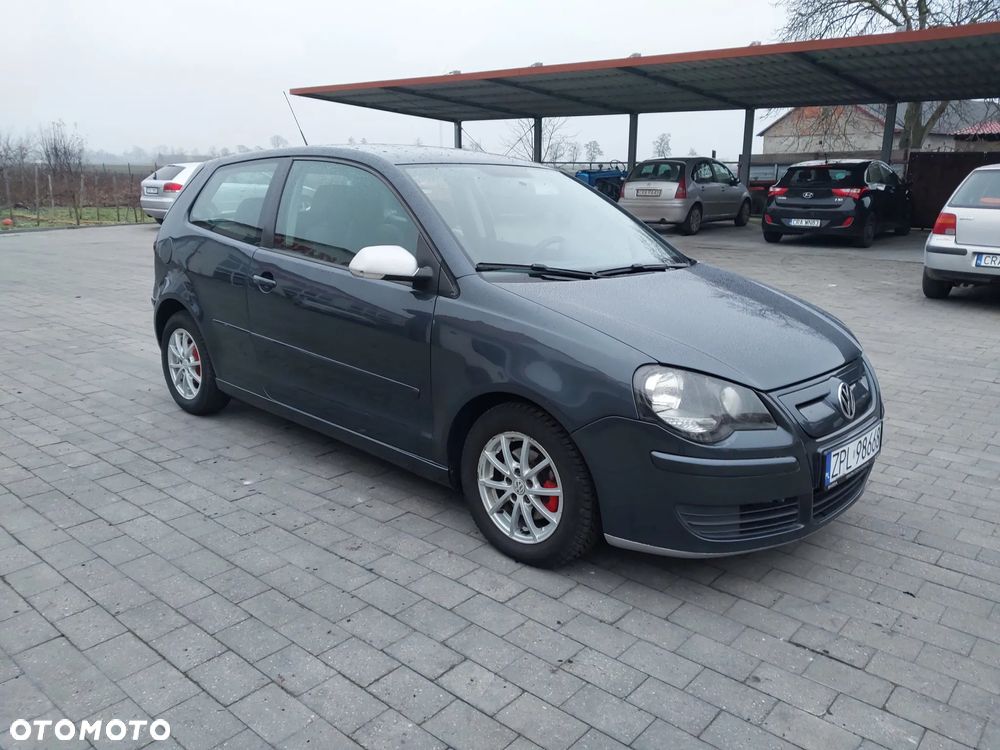 Volkswagen Polo 1.4 TDI DPF Sportline - 3