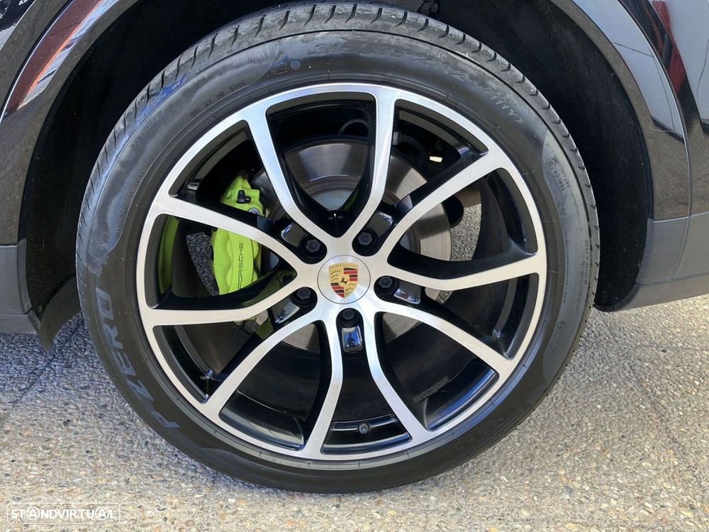 Porsche Cayenne E-Hybrid - 23
