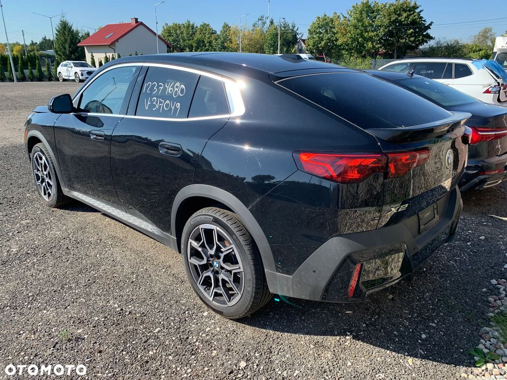 BMW X2 - 6