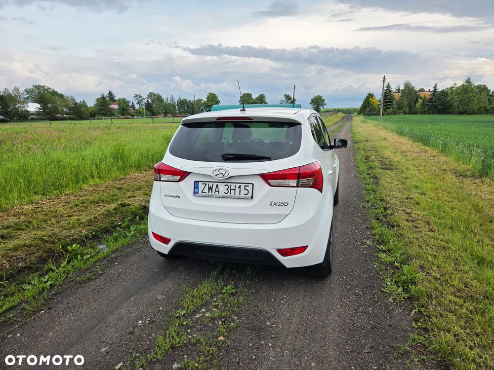 Hyundai ix20 - 4