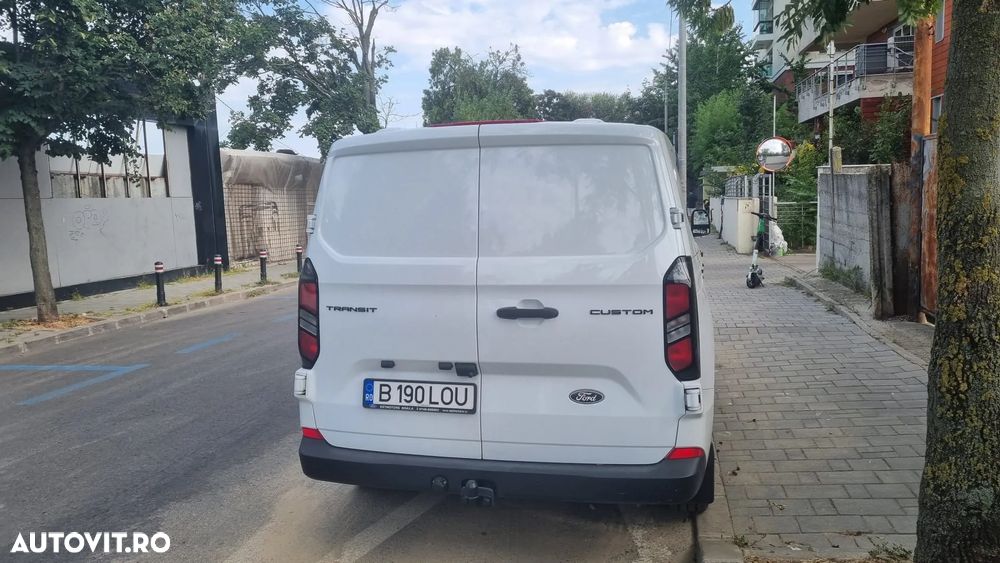 Ford Tansit Custom - 3