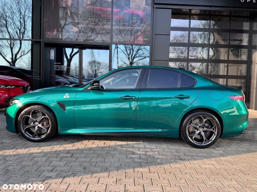 Alfa Romeo Giulia - 11