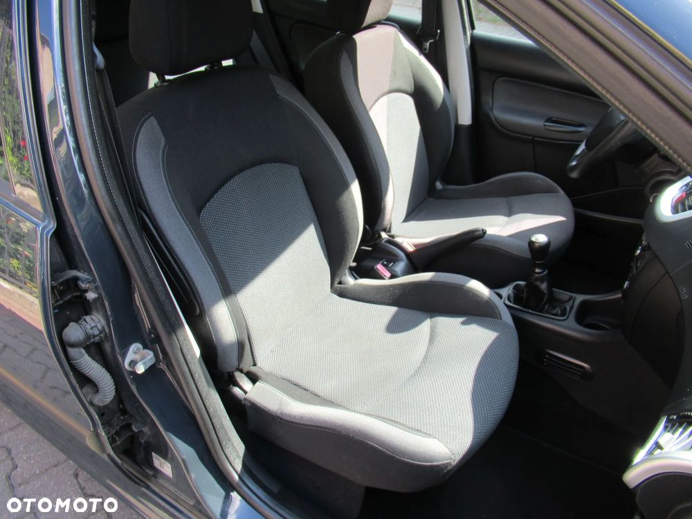 Peugeot 206 plus 60 - 23