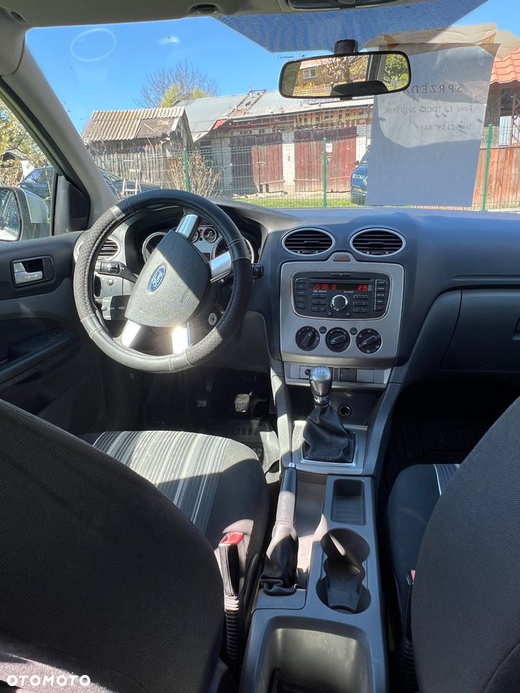 Ford Focus 1.8 TDCi Trend - 9