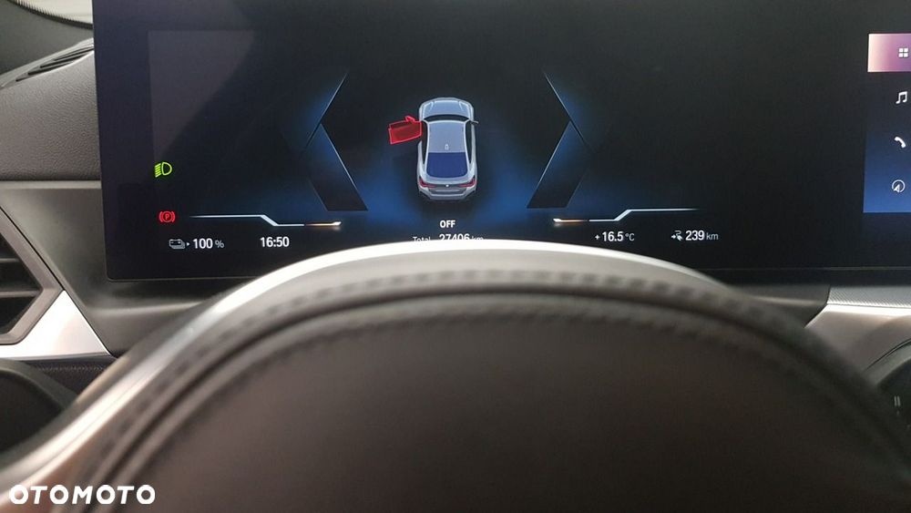 BMW i4 - 22