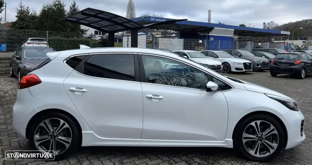 Kia Ceed 1.6 CRDi GT Line - 6