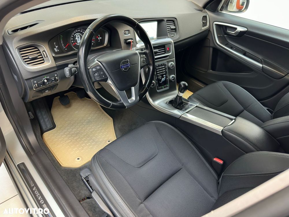 Volvo S60 D2 Start-Stop ECO Momentum - 5