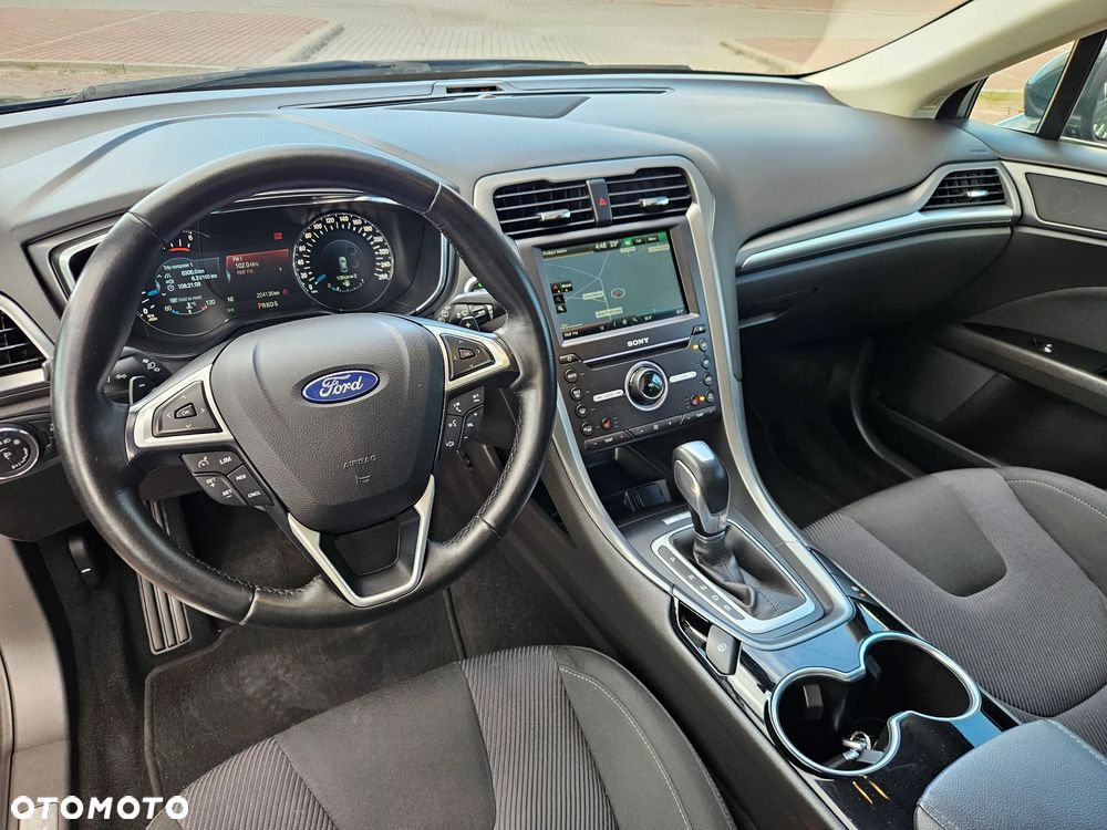 Ford Mondeo 2.0 TDCi Bi-Turbo PowerShift-Aut Titanium - 10