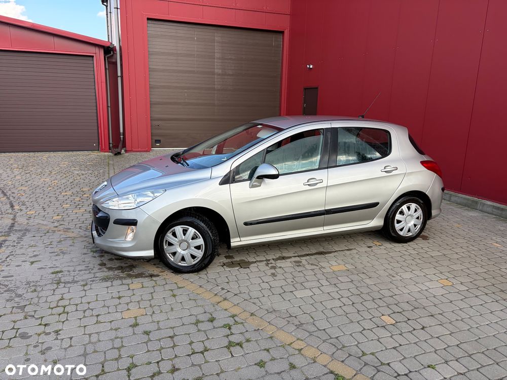 Peugeot 308 - 4