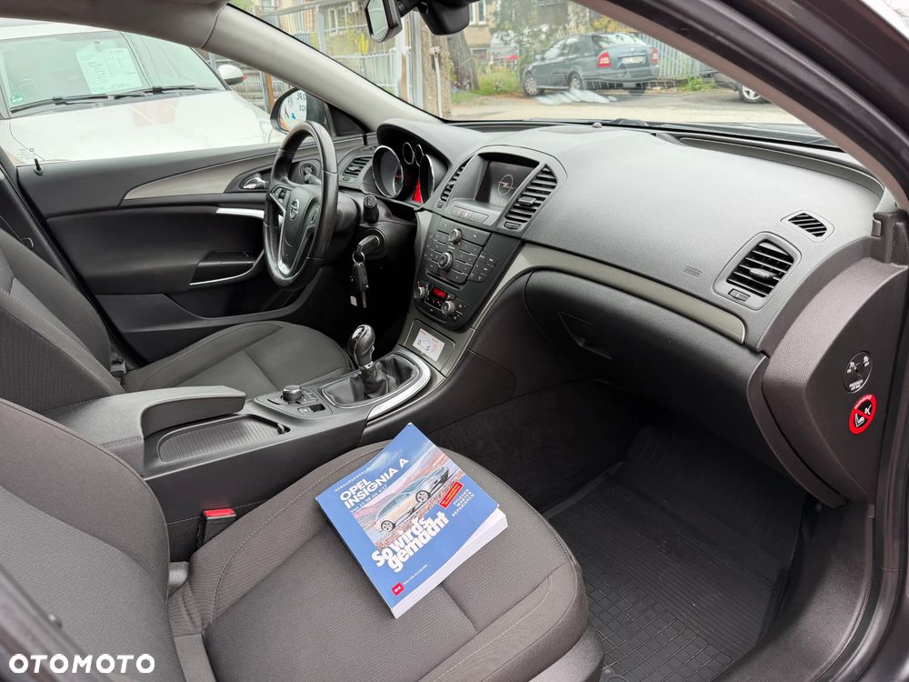 Opel Insignia 1.8 Edition - 32