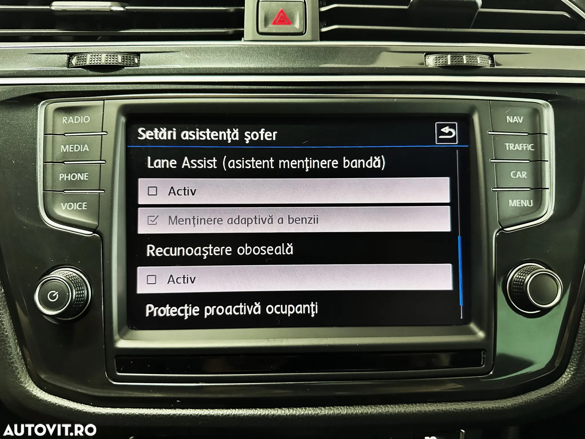 Volkswagen Tiguan 2.0 TDI SCR 4MOTION DSG R-Line - 20