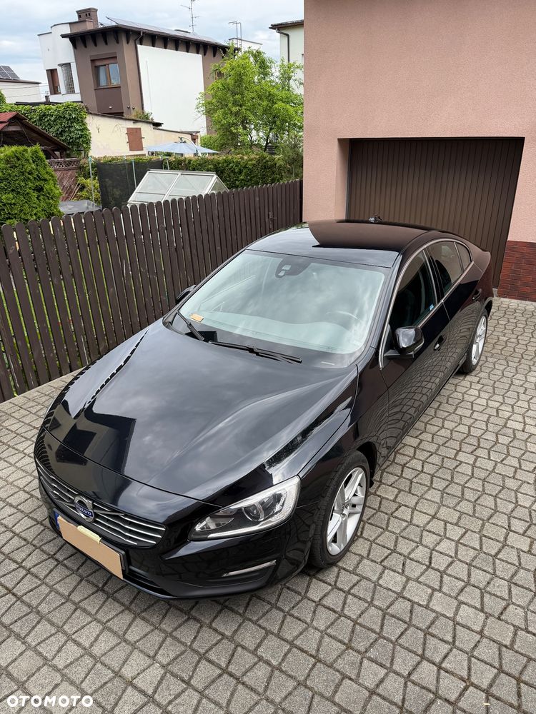 Volvo S60 D4 Drive-E Momentum - 3