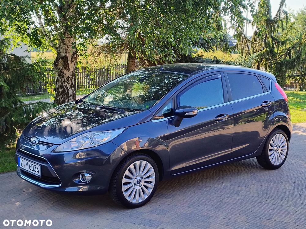 Ford Fiesta 1.25 Titanium - 25