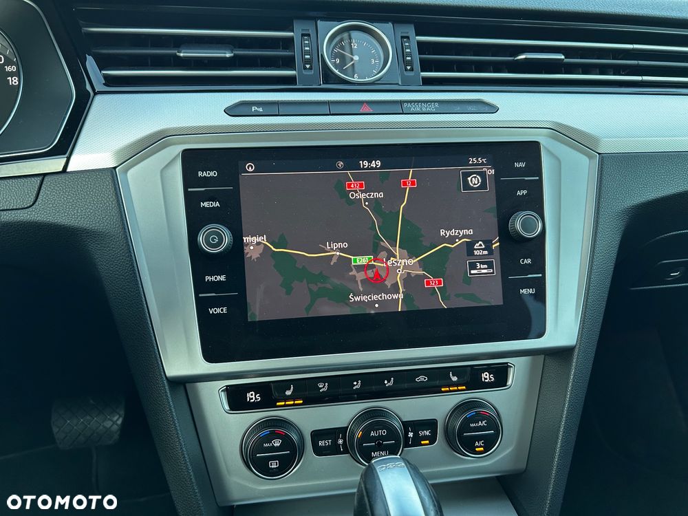 Volkswagen Passat Variant 1.5 TSI OPF DSG Business - 22