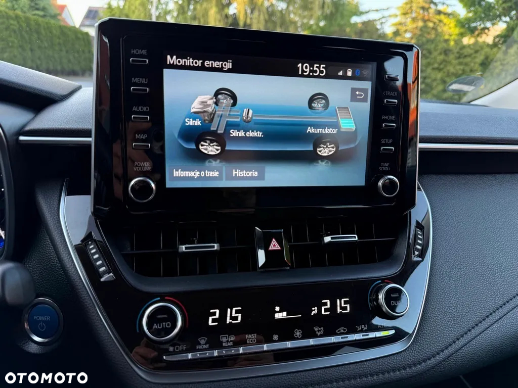 Toyota Corolla 1.8 Hybrid Executive - 22