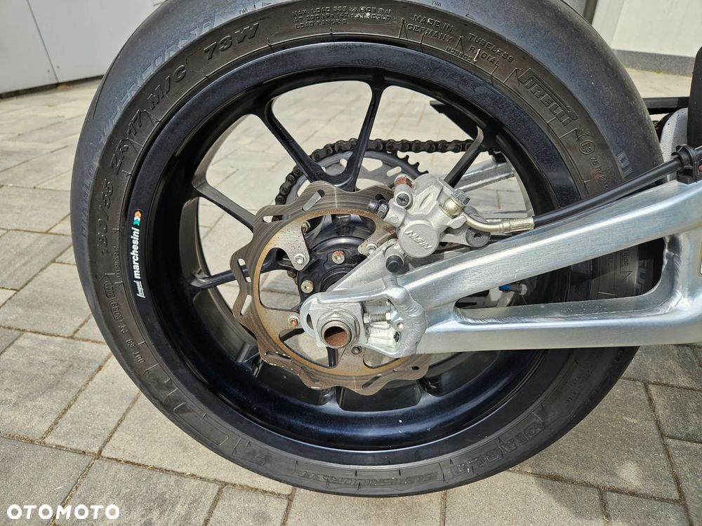 Aprilia SXV - 7