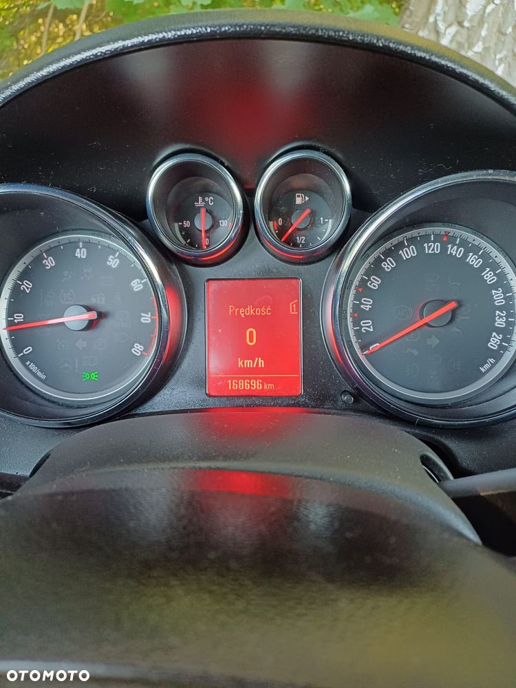 Opel Astra 1.6 - 10