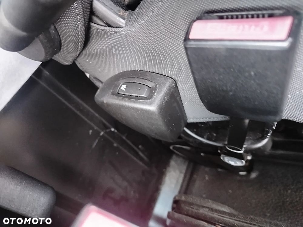 Renault Master L2H2 ŚREDNIAK 2.3DCI FULL OPCJA - 39