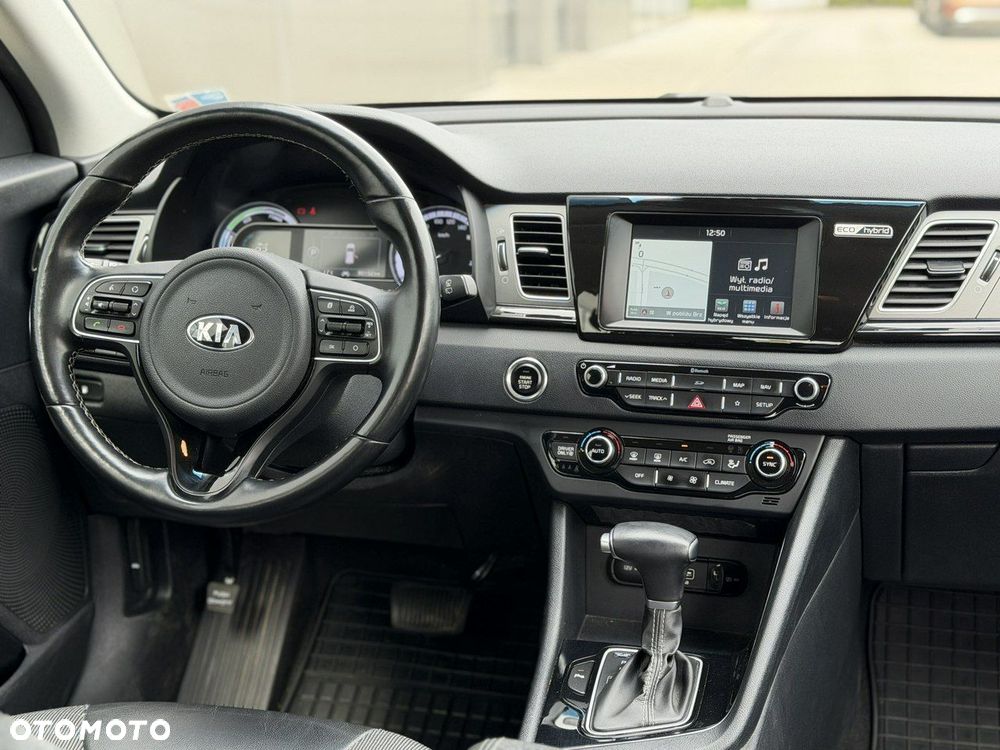 Kia Niro 1.6 GDI Hybrid L - 18