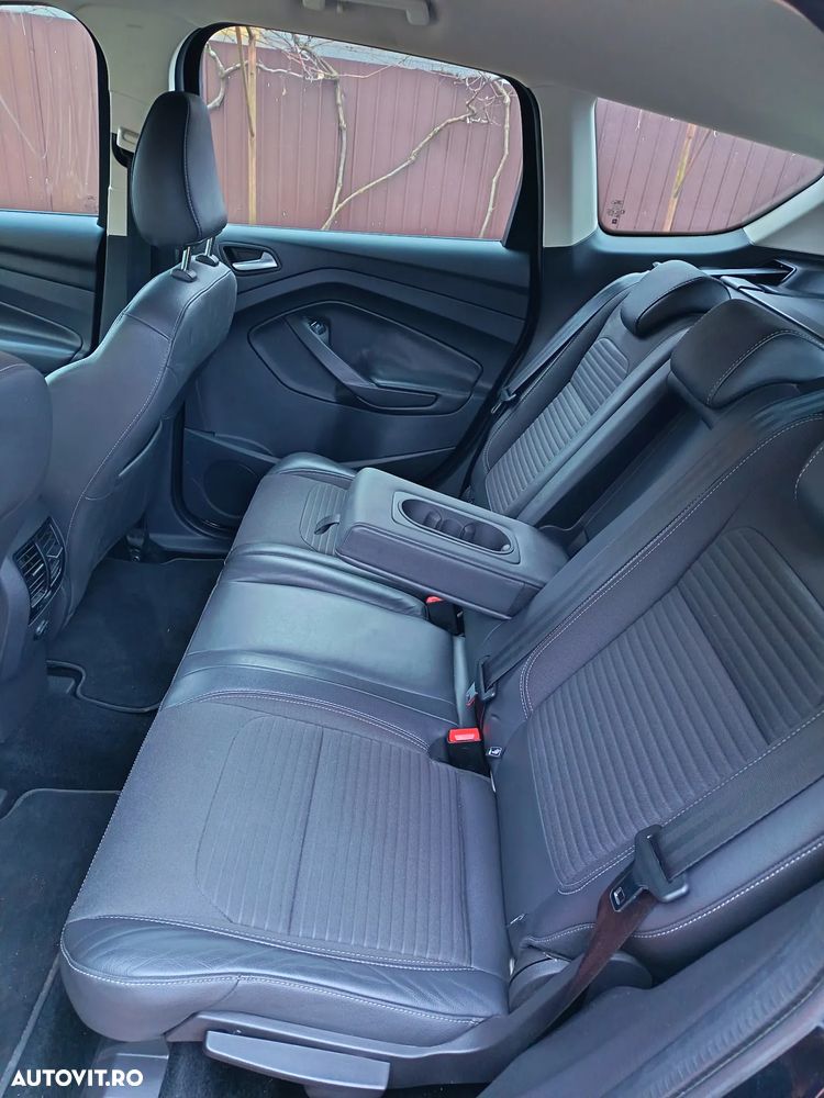 Ford Kuga 1.5 TDCi 2x4 Titanium - 7