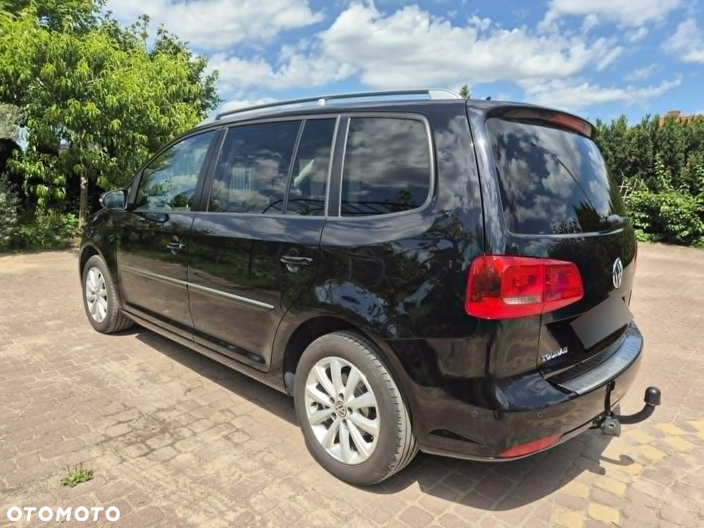 Volkswagen Touran 2.0 TDI DPF Highline - 12
