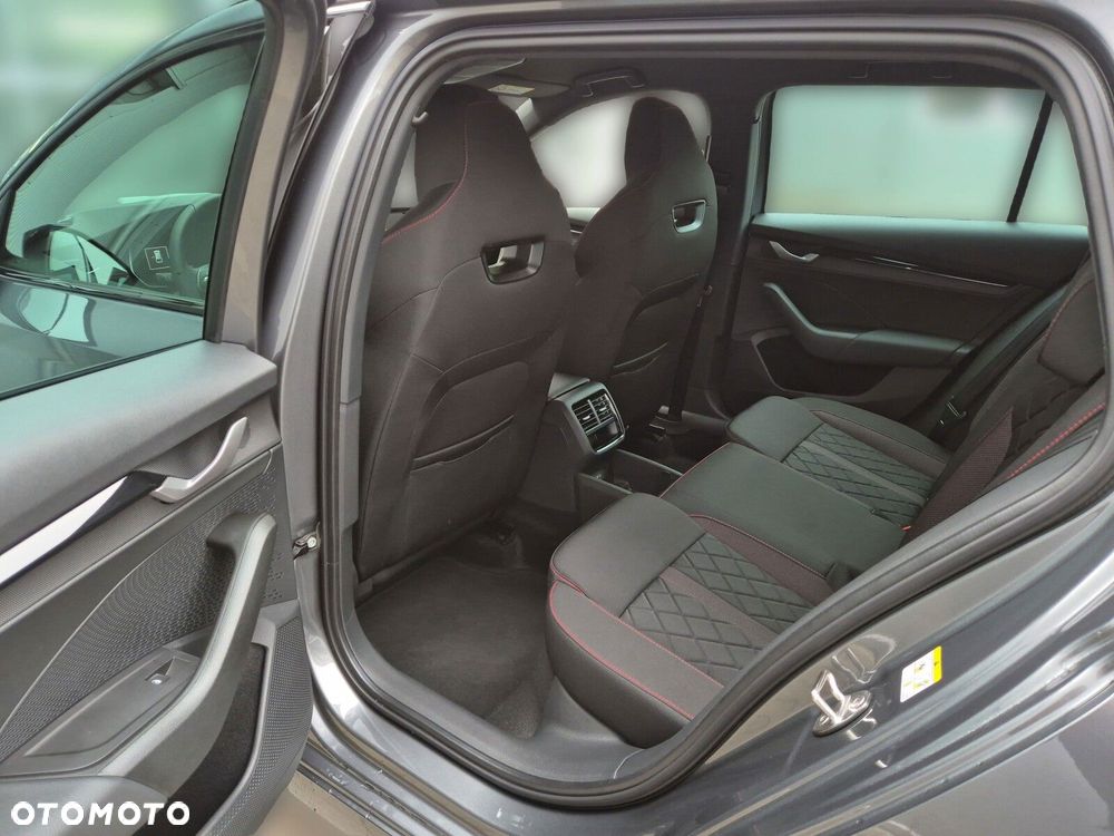 Skoda Octavia - 14