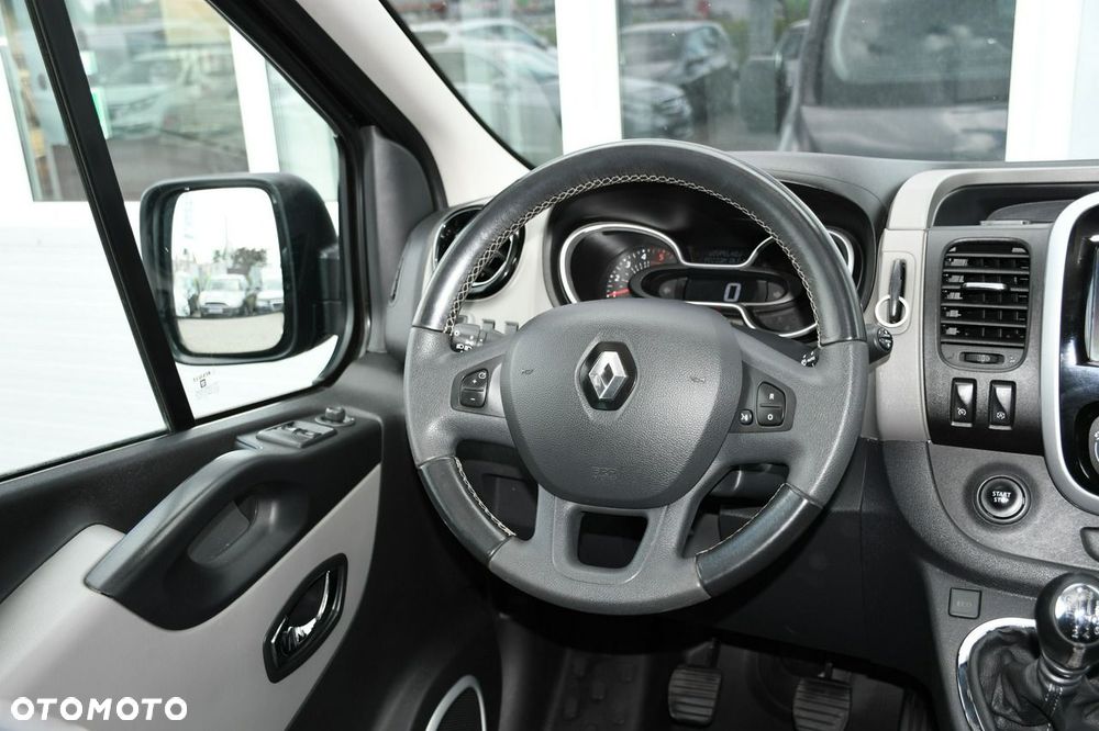 Renault Trafic - 30