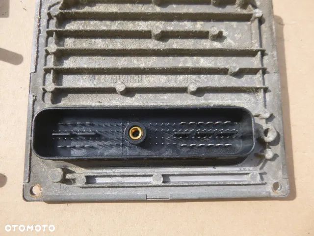 ZESTAW STARTOWY FORD FOCUS MK2 1.6 - 23